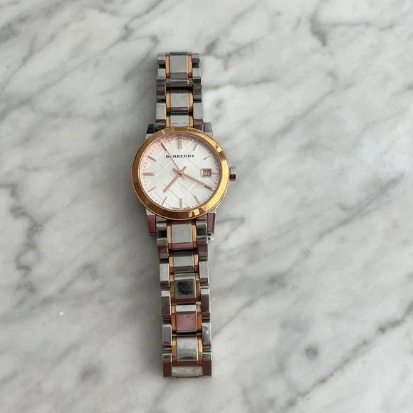 Burberry | Accessories | Pre Loved Burberry Two Tone Watch  display picture 2